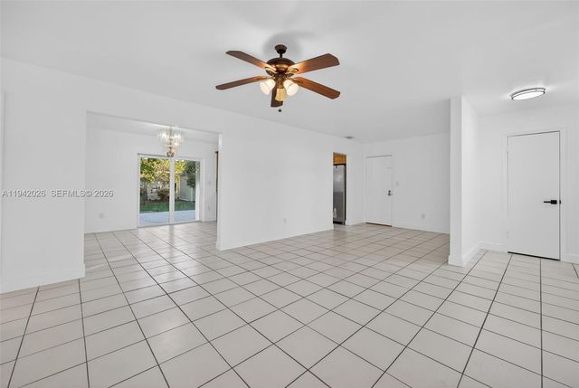 11000 SW 156th St, Miami, FL 33157