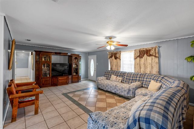 1436 County Road 2320, Como, TX 75431