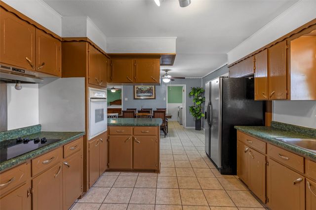 1436 County Road 2320, Como, TX 75431