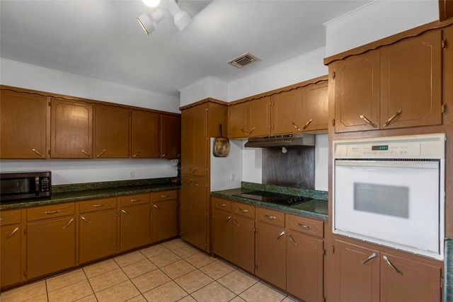 1436 County Road 2320, Como, TX 75431