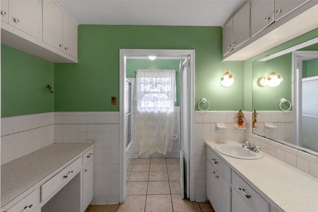 1436 County Road 2320, Como, TX 75431