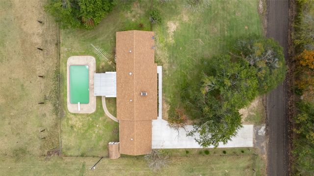 1436 County Road 2320, Como, TX 75431