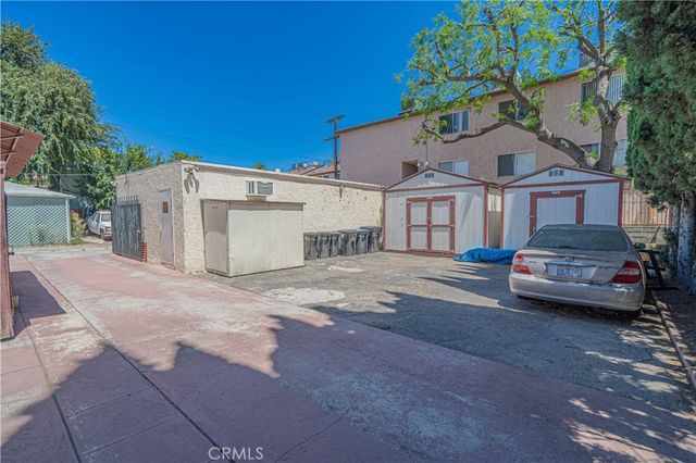 210 W Spazier, Burbank, CA 91502