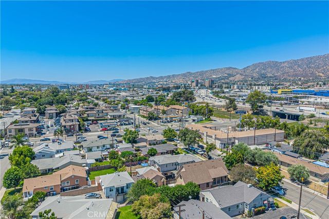210 W Spazier, Burbank, CA 91502