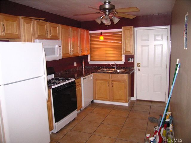 210 W Spazier, Burbank, CA 91502