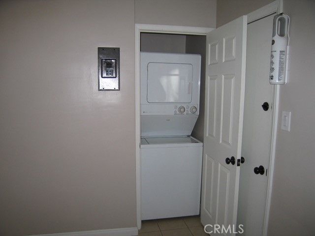 210 W Spazier, Burbank, CA 91502