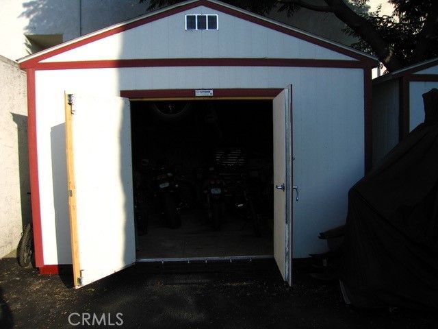 210 W Spazier, Burbank, CA 91502