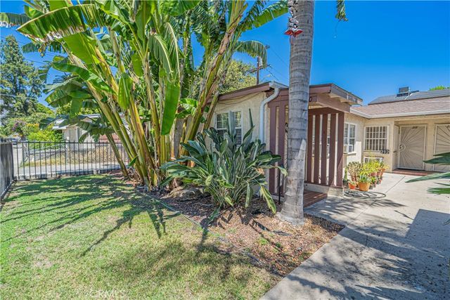210 W Spazier, Burbank, CA 91502