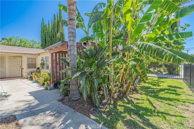 210 W Spazier, Burbank, CA 91502