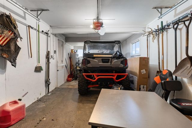 23 WENWOOD Circle, Council Bluffs, IA 51503