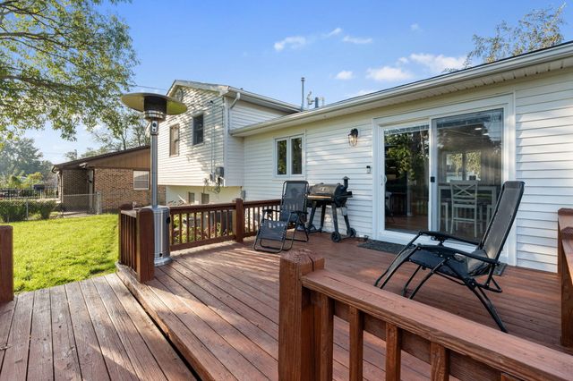 23 WENWOOD Circle, Council Bluffs, IA 51503