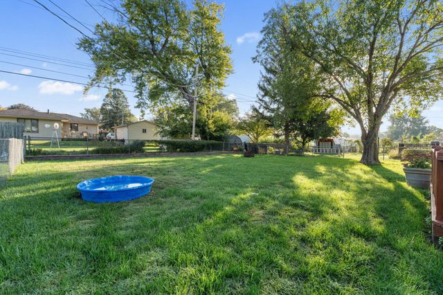 23 WENWOOD Circle, Council Bluffs, IA 51503