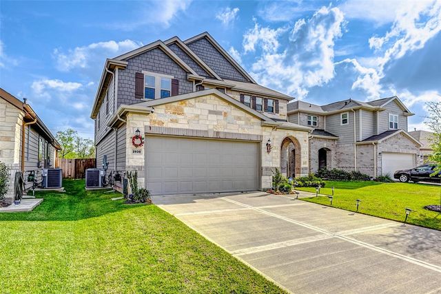2939 Lazarina Lane, Fresno, TX 77545