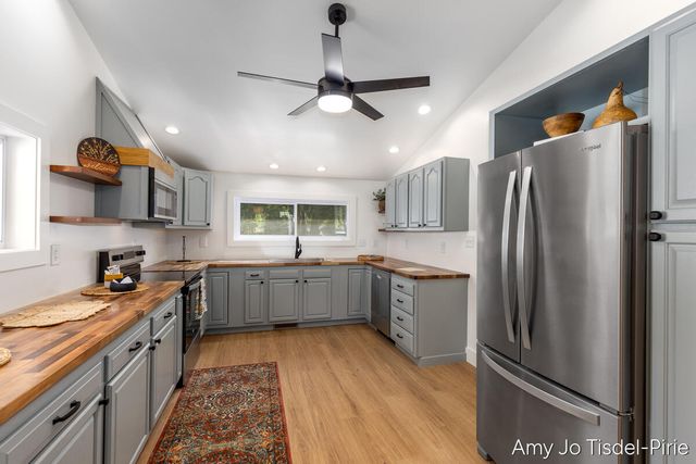 208 N Webster Street, Montcalm Twp, MI 48838