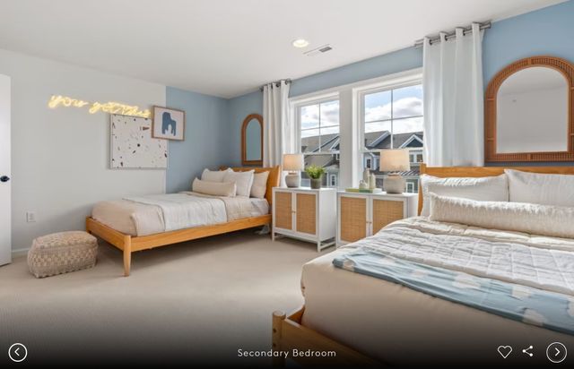 12 Emerald Run 63, Shrewsbury, MA 01545