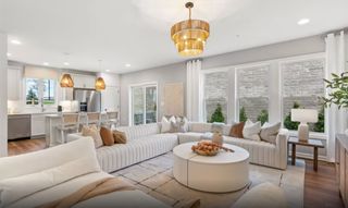 12 Emerald Run 63, Shrewsbury, MA 01545