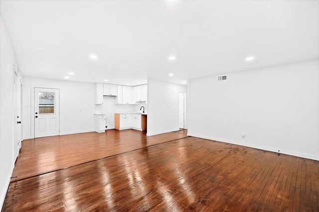 1816 Ellington Drive, Fort Worth, TX 76112