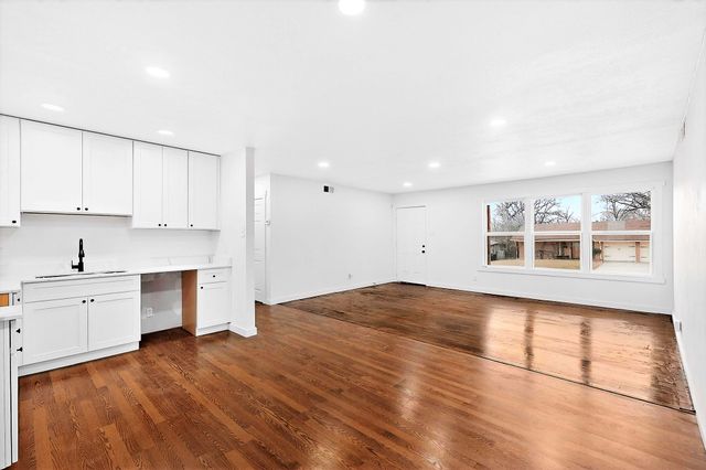 1816 Ellington Drive, Fort Worth, TX 76112