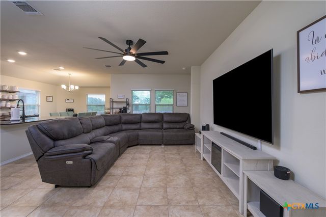 5325 Cicero Drive, Belton, TX 76513