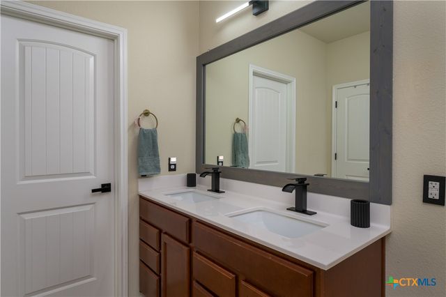 5325 Cicero Drive, Belton, TX 76513