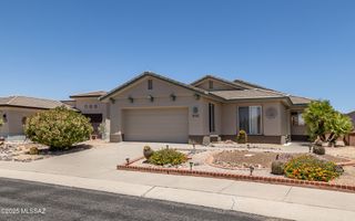 1942 W Amblemorn Drive, Green Valley, AZ 85622