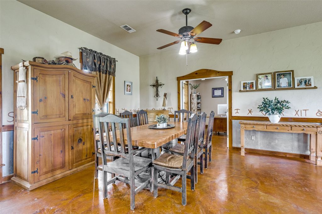 5855 Western Star Drive, Justin, TX 76247 — photo 5