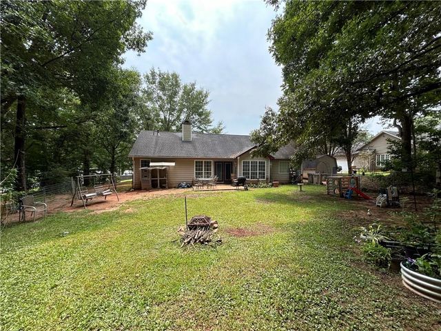113 Timberwood Drive, Stockbridge, GA 30281