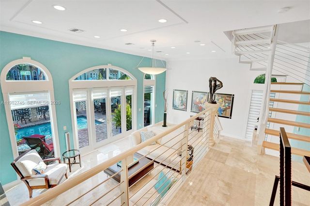 3942 NE 171st St 4A, North Miami Beach, FL 33160