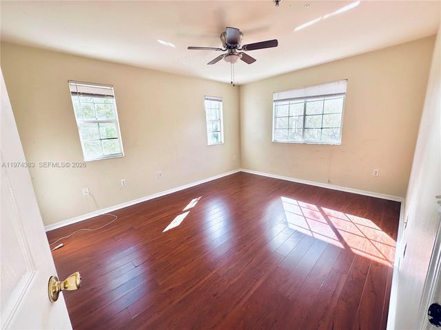 11185 SW 6th Street 303, Pembroke Pines, FL 33025