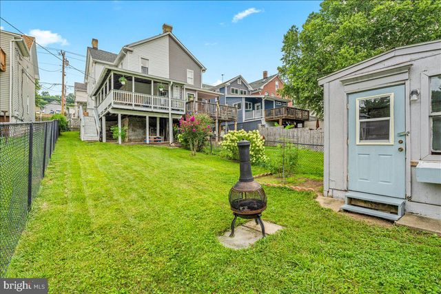 412 W POTOMAC ST, Brunswick, MD 21716