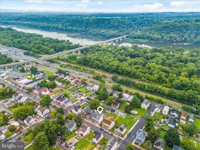 412 W POTOMAC ST, Brunswick, MD 21716