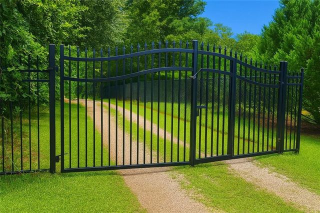 3910 TROUPE SMITH SE Road, Conyers, GA 30094