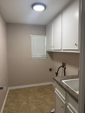 14922 Hillcrest Road, Dallas, TX 75248