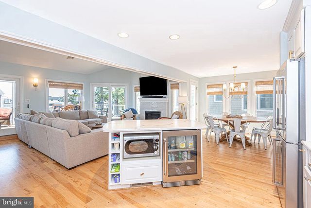 20 S ANCHORAGE AVE, South Bethany, DE 19930