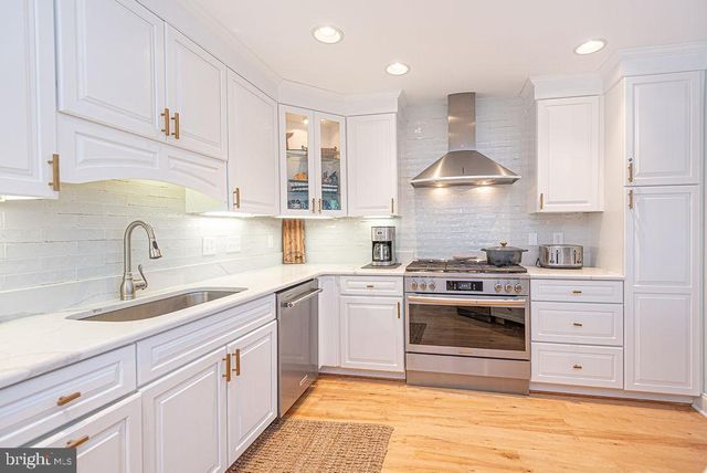 20 S ANCHORAGE AVE, South Bethany, DE 19930