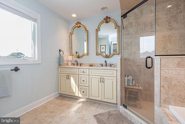 20 S ANCHORAGE AVE, South Bethany, DE 19930