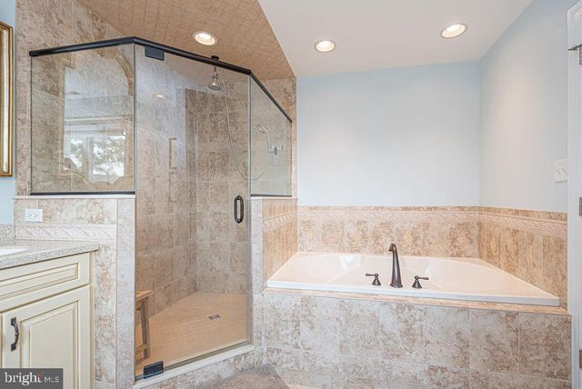 20 S ANCHORAGE AVE, South Bethany, DE 19930