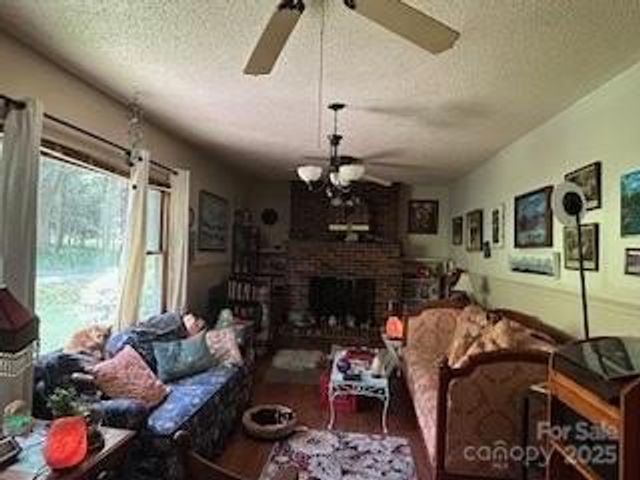 40 Robinson Holler Drive, Marion, NC 28752
