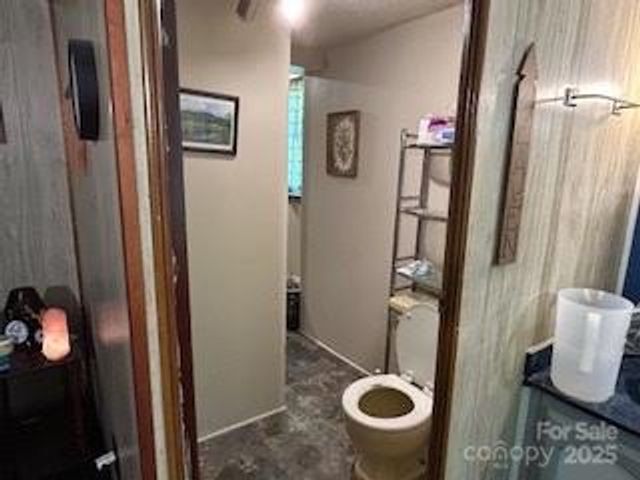40 Robinson Holler Drive, Marion, NC 28752