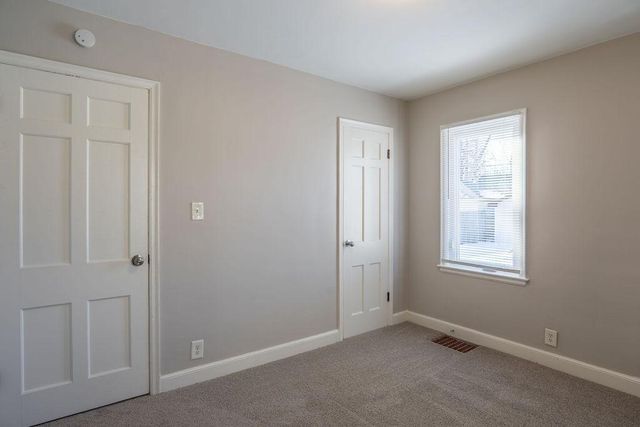 5247 Dupont Avenue N, Minneapolis, MN 55430