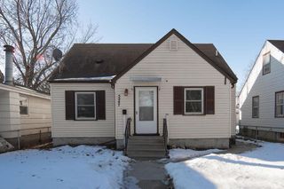 5247 Dupont Avenue N, Minneapolis, MN 55430
