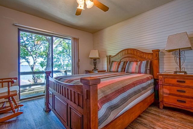 1436 Indian Hill Boulevard, Livingston, TX 77351