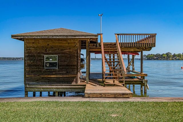 1436 Indian Hill Boulevard, Livingston, TX 77351