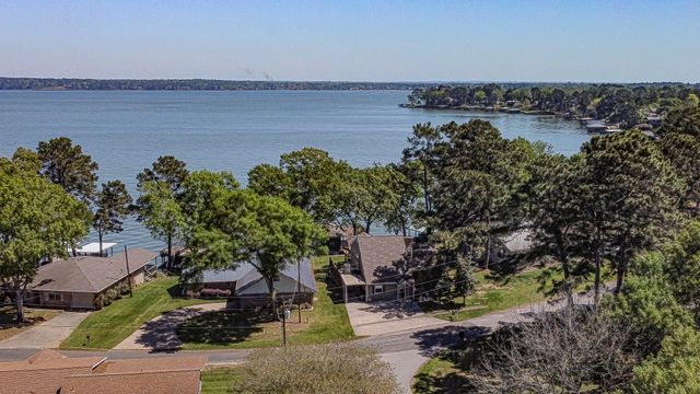 1436 Indian Hill Boulevard, Livingston, TX 77351