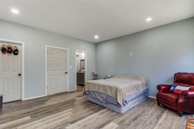 332 Hometown Way, Springtown, TX 76082