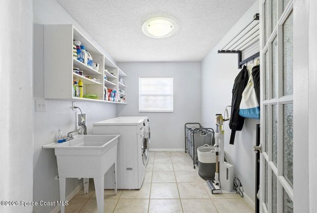 276 Lynn Avenue, Satellite Beach, FL 32937