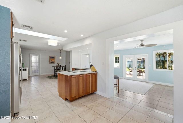 276 Lynn Avenue, Satellite Beach, FL 32937