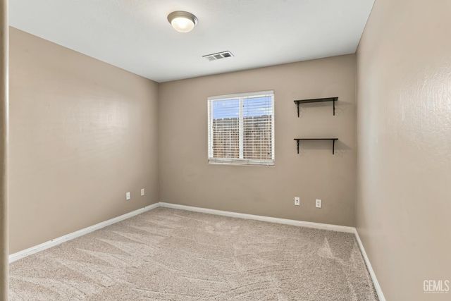 13006 Lake Pueblo Way, Bakersfield, CA 93314