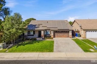 13006 Lake Pueblo Way, Bakersfield, CA 93314