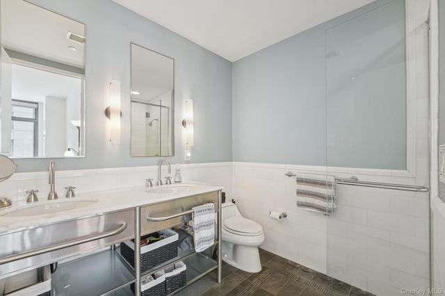 25 City Place 4B, White Plains, NY 10601